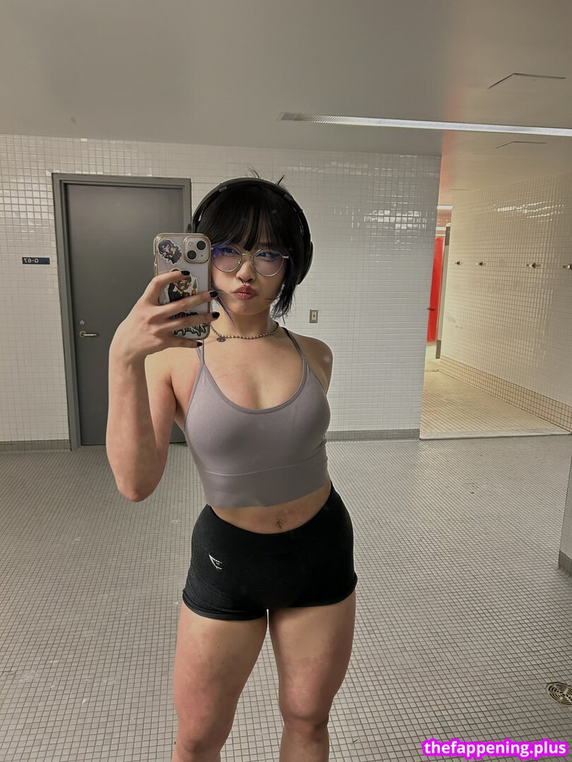 Janet He / https: / jjanethe / jjanethee / jjanether6 Nacktes OnlyFans Foto #11