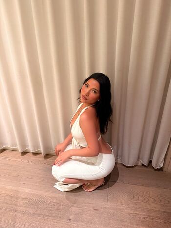 Julia Kelly