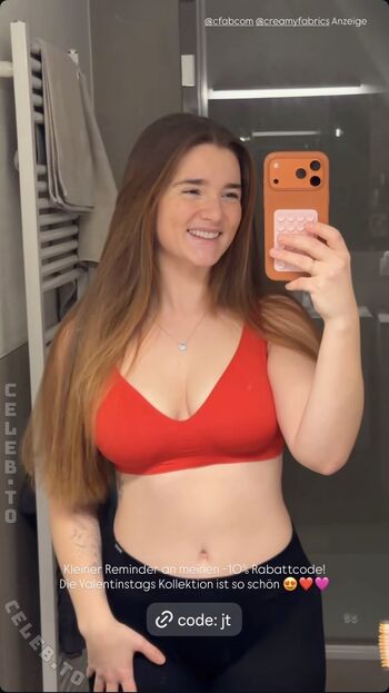 Julia Schulze