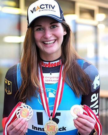 Julia Taubitz