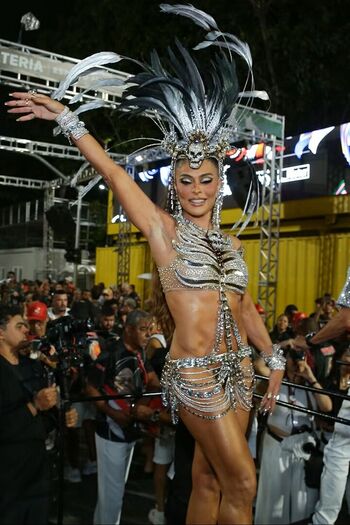 Juliana Paes