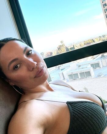 Jurnee Smollett
