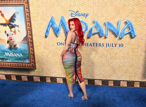 Justina Valentine
