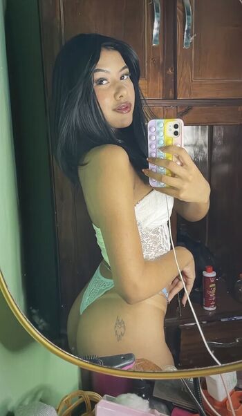 Kamilly_oliver77