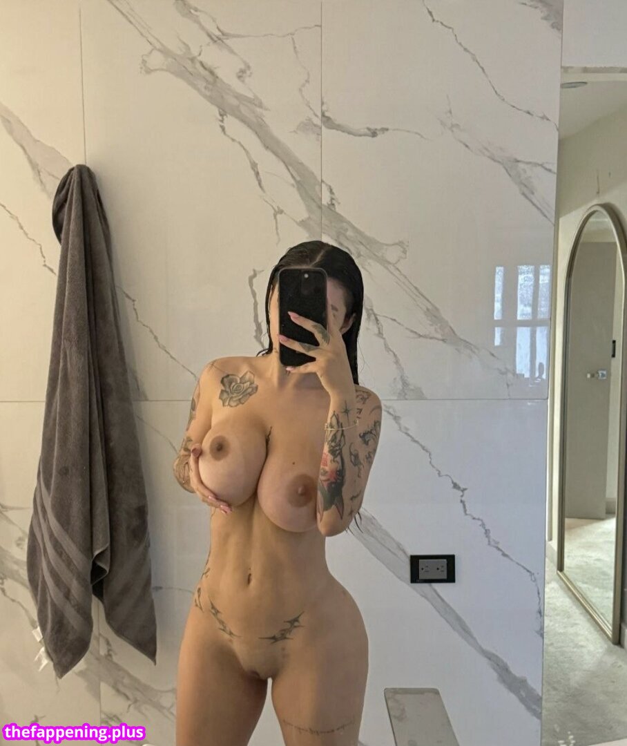 Karely Ruiz