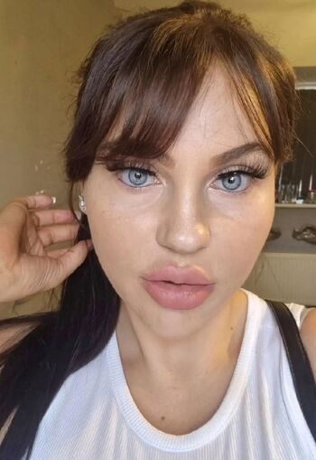 Katie Rose Lynch