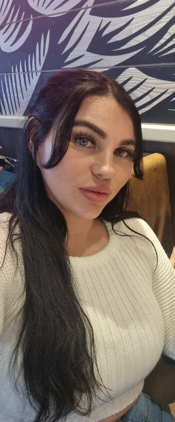 Katie Rose Lynch
