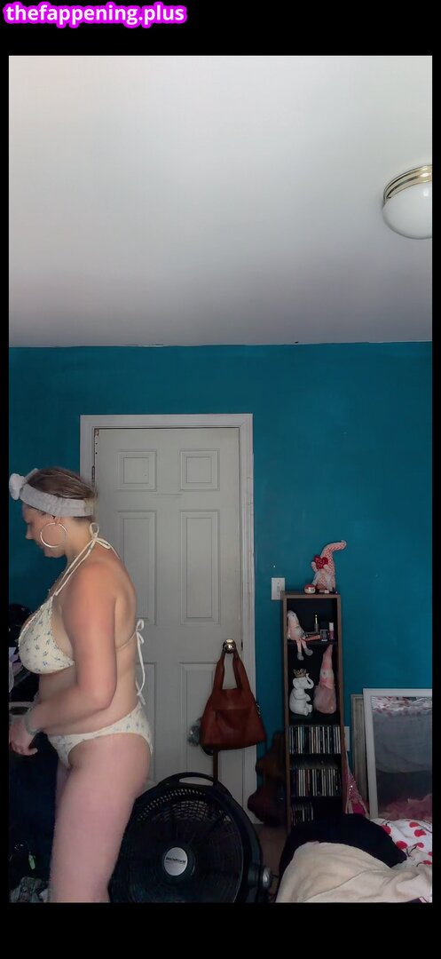 Kaybrookew