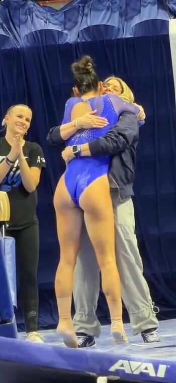 Kayla DiCello