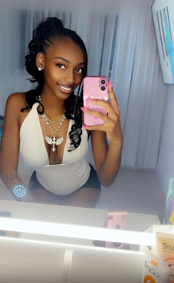 Kaylanicolejones