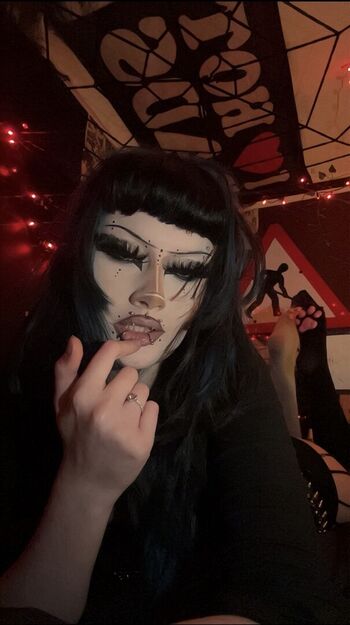 Kenzi