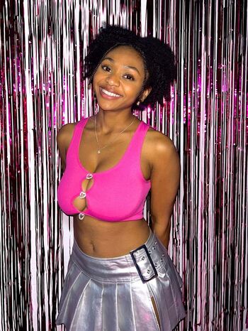 Kiana Nicole Washington