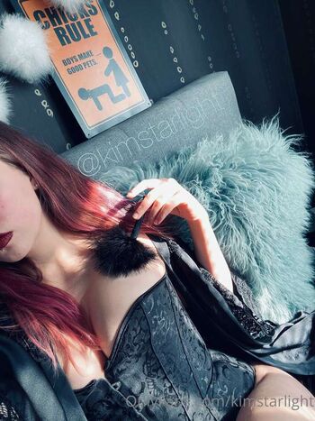 kimstarlightofficial_