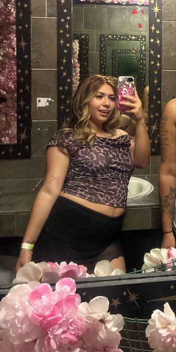 KinkyTxLoverzz