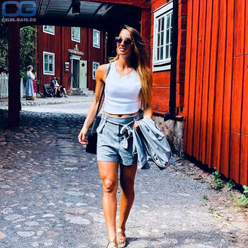 Kosovare Asllani