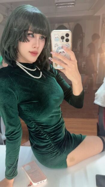 Kura Onee-san