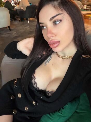 l.staikovska