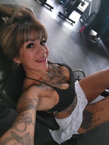 La_dama_tatuada