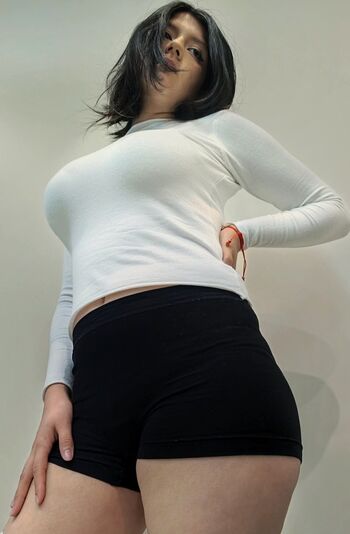 La Tía Ainix