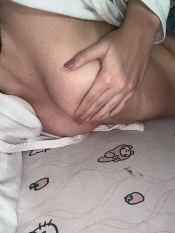 laah_girl