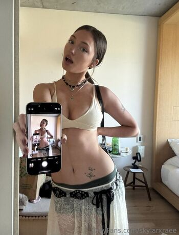 Lacy Lotus