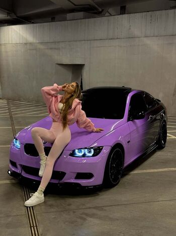 lady_vikki_