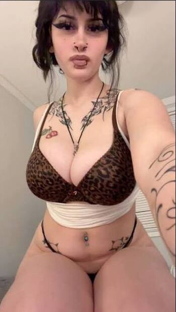 lanabigcherry