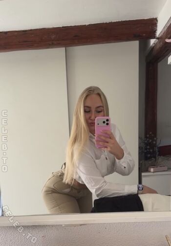 Lara-Charlottee