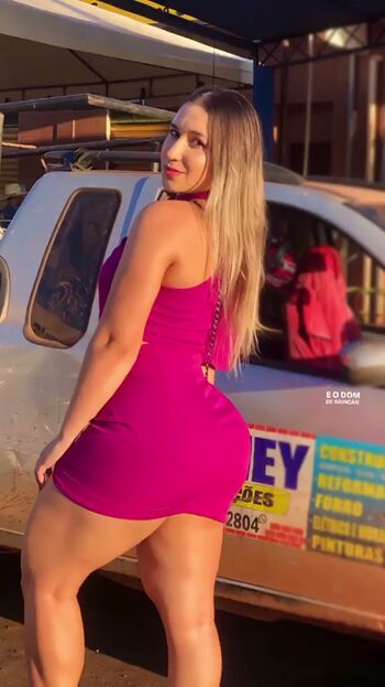Lara Leticia