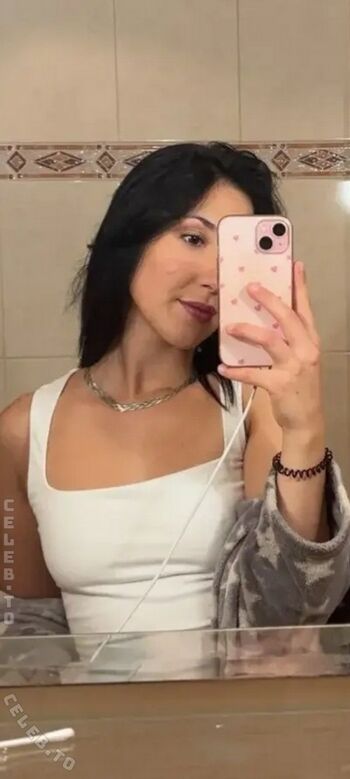 Laraa_Sophie