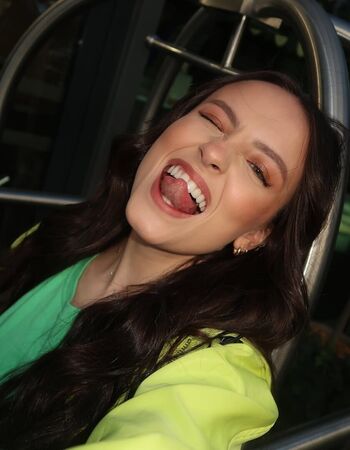 Larissa Manoela