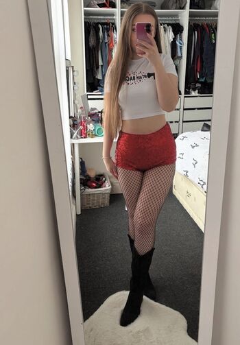 Laura Allen