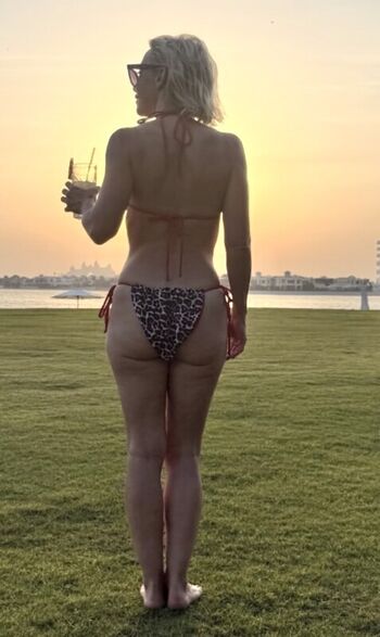 Laura Hamilton