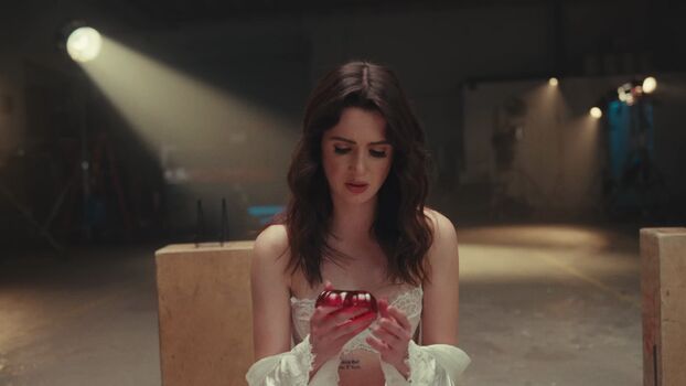 Laura Marano
