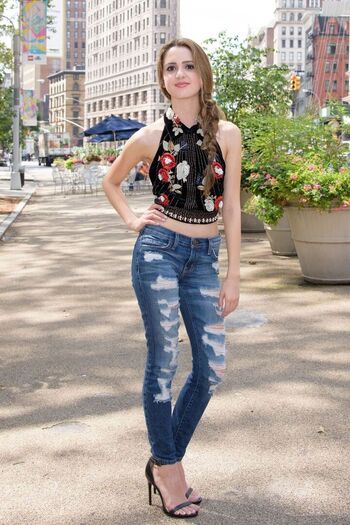 lauramarano