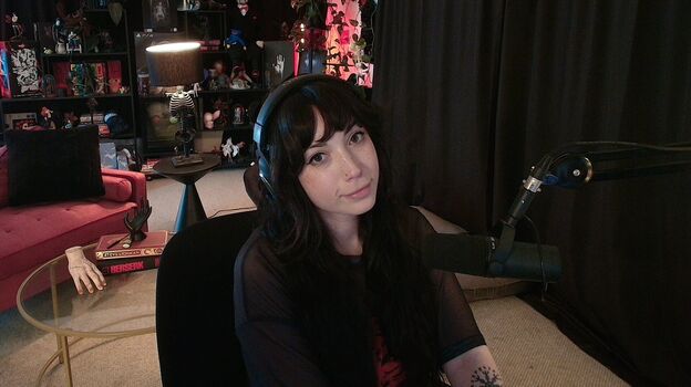 Layna Lazar
