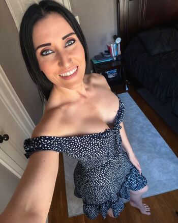 Lesley Cusumano