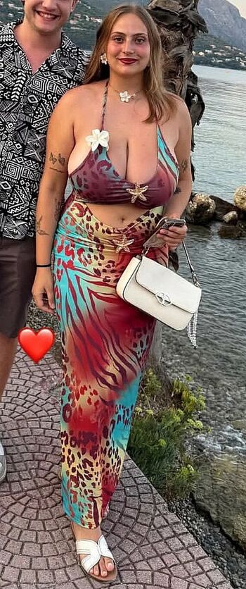 Letizia F
