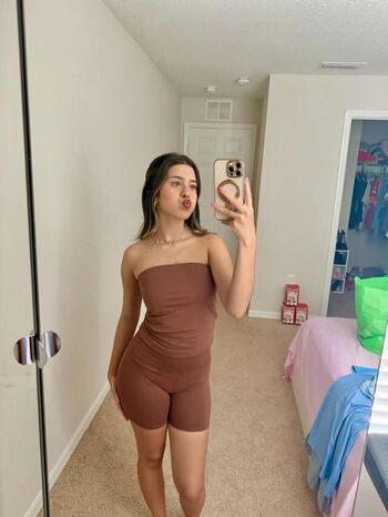 Leyla Star