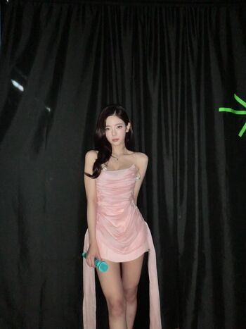 lia_loves___