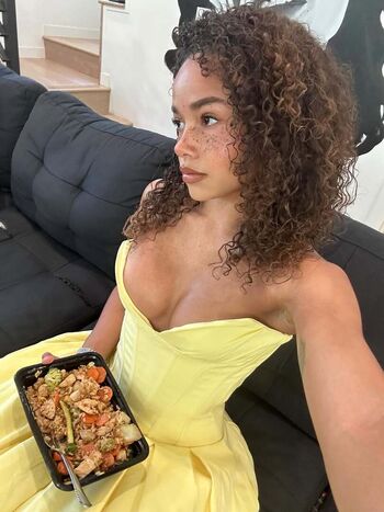 Liana Maria