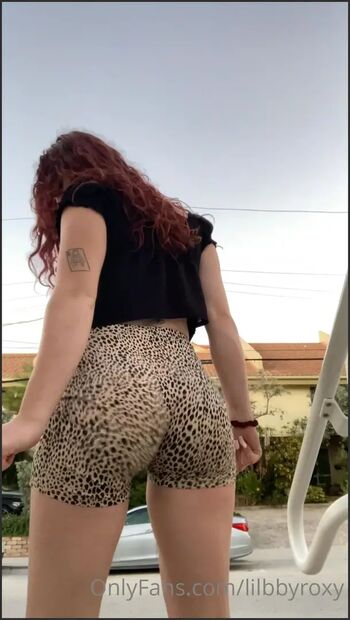Lilbbyroxy