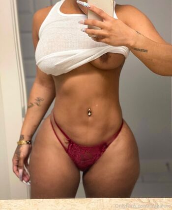 Lira Galore