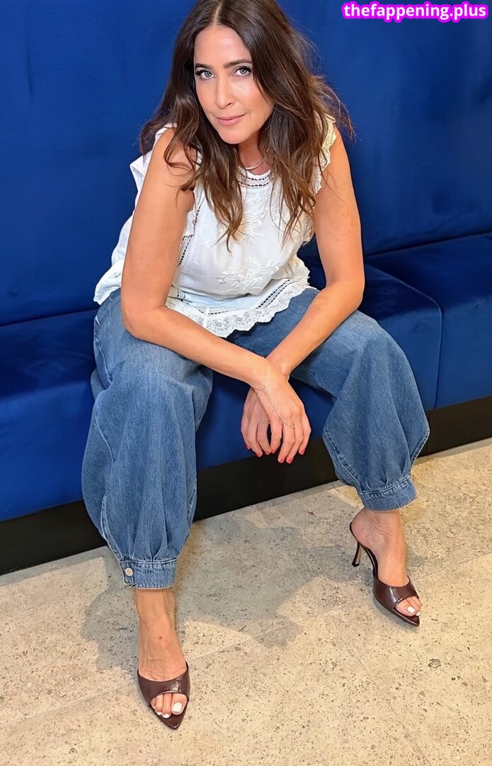Lisa Snowdon