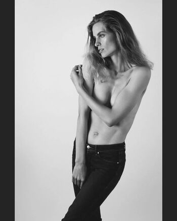 Lithuanian Girls