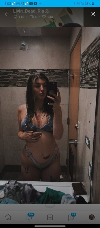 livin_dead_ria