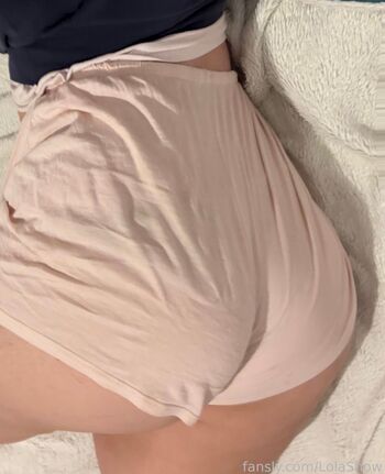 LolaPinky