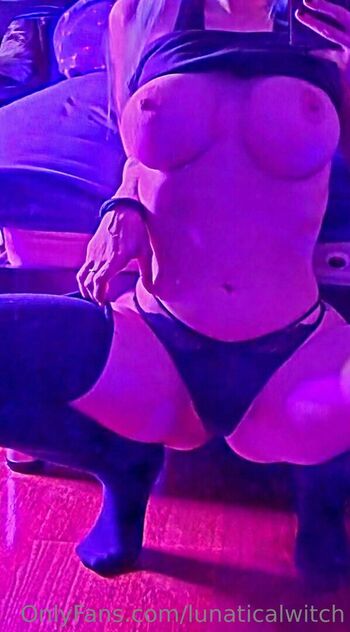 Lunaticalwitch