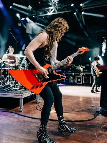 Lzzy Hale