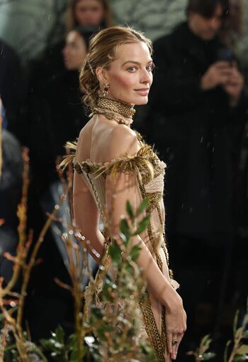 Margot Robbie